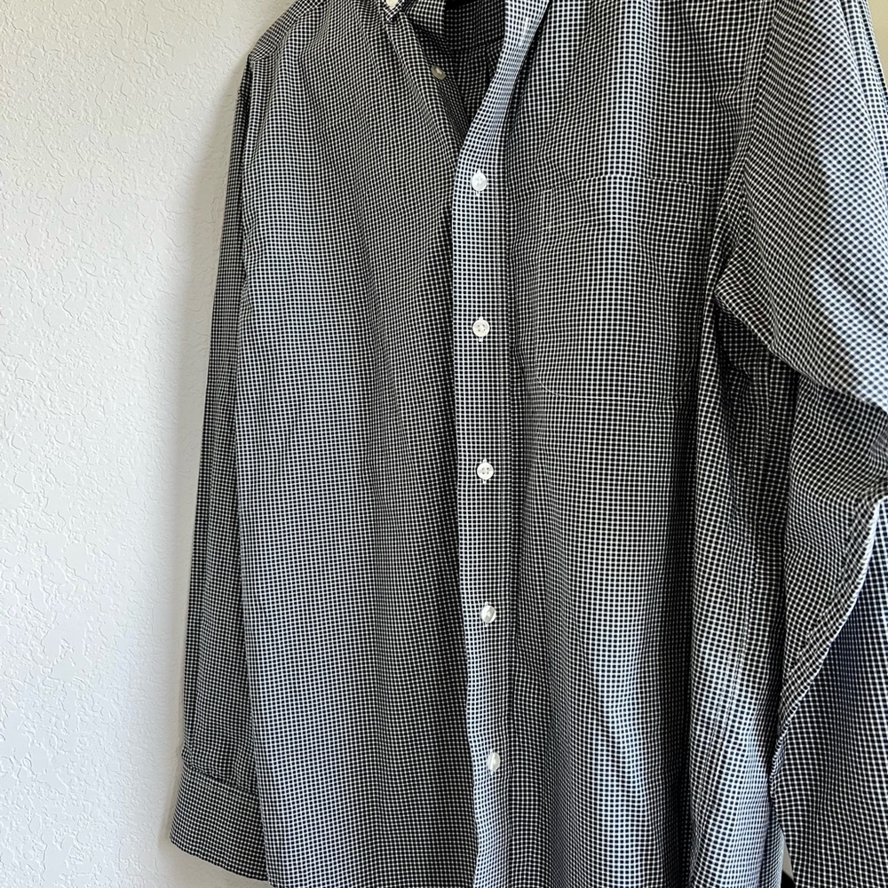 Roundtree & Yorke Men's Black and White Patterned Shirt